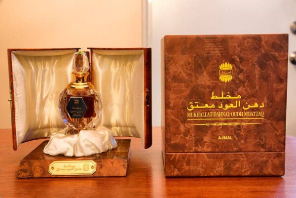 Mukhallat Dahn AL Oudh Moattaq CPO - 18 ML (0.6oz) by Ajmal - Image 2